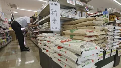 日本政府出台新举措：鼓励民众 '自带食物' 缓解通货膨胀