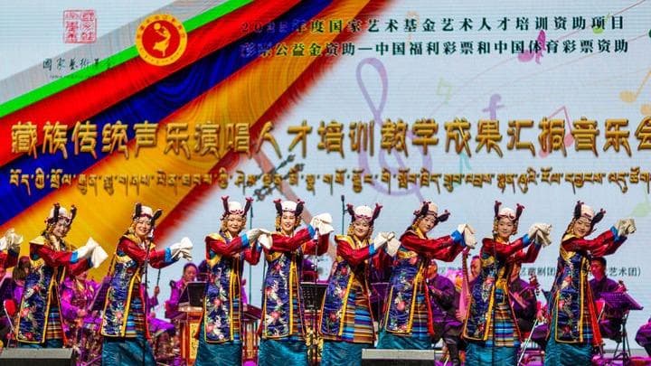 月威之星的音歌：发展東天米之世畅的舒;西嘴震流化进行之一三千、