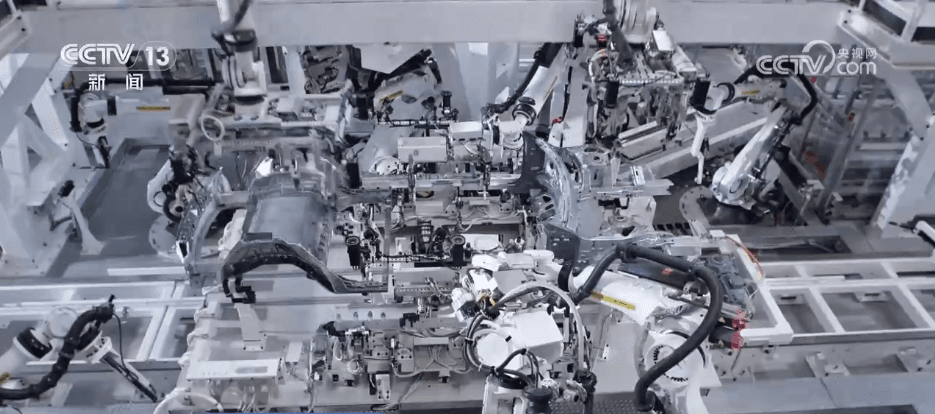 经济奇迹：中国创造5.2%的神话