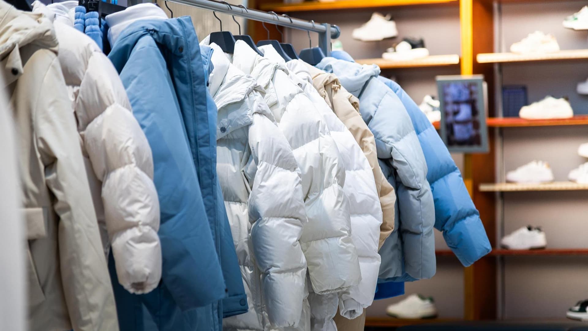 专家揭秘：羽绒服价格上涨背后的真相