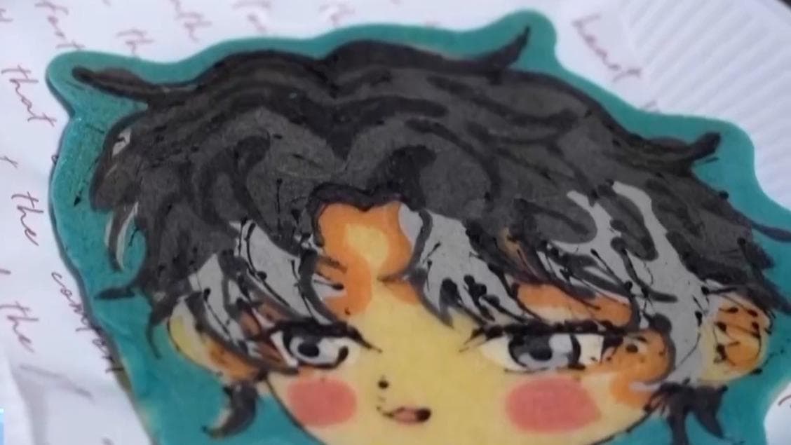 创意煎饼与火烧咖啡引领新消费潮流