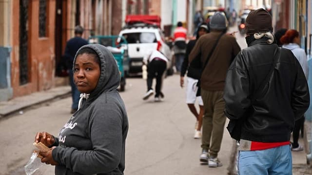 古巴冰雪奇观：热带岛国变身冬季仙境