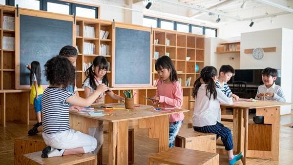 暑期托管新潮：从看护到育人