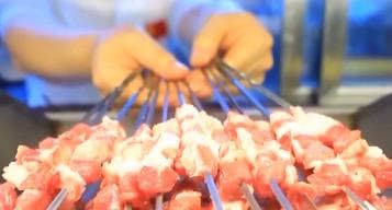 烧烤升级：从街头小吃到高档美食的转变