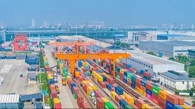 物流业景气指数创历史新高：专家称这是经济回升的最强信号