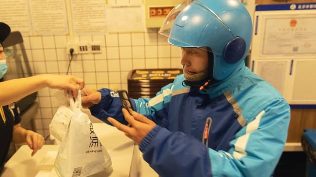 无堂食外卖卫生乱象：如何破解监管难题