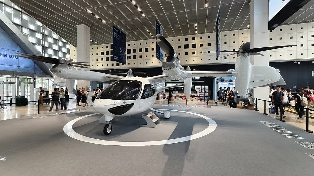 低空经济火热发展高校争相设立新专业