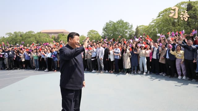 揭秘： "系好人生第一颗纽扣" 背后的深层含义