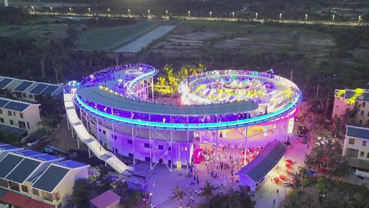 科技“嫁接”文旅：追火箭、打卡AI，新业态崛起背后的故事