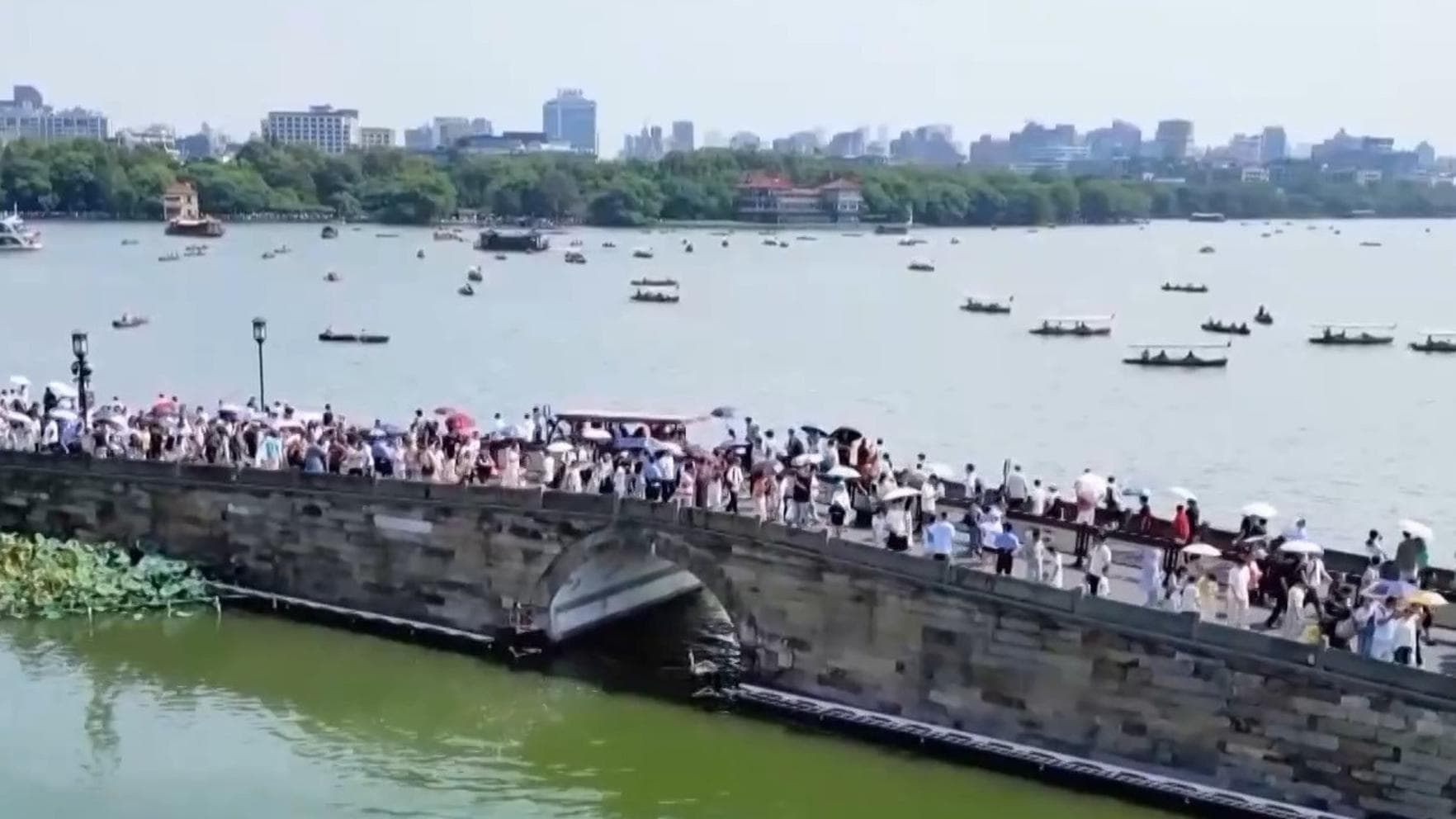 电影IP助力旅游业：如何让银幕上的奇迹变成现实中的经济增长点