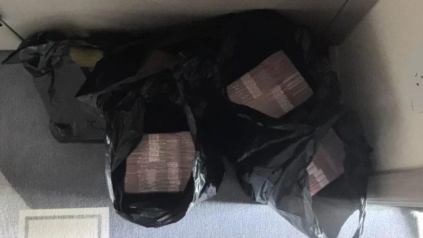 105万现金买房被警察拦下：警惕“老刘”式情感骗局