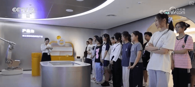 揭秘工业旅游背后的“硬核气质”：如何将工厂变成热门打卡地