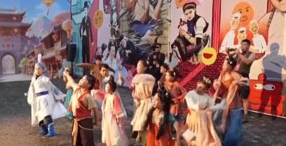 第二届中国喜剧电影周震撼来袭：专家称“笑”将成为未来经济增长的新引擎