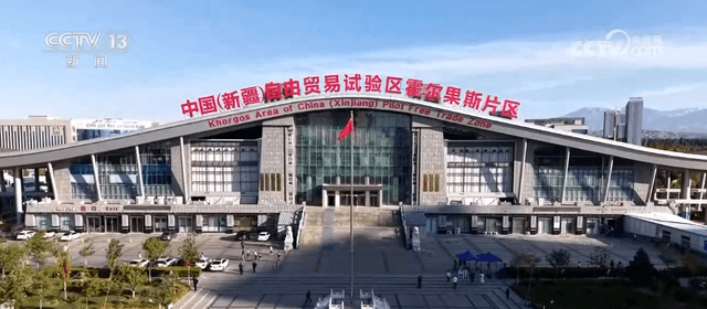中哈霍尔果斯国际边境合作中心爆红：700万人次涌入，这里到底有什么魔力？