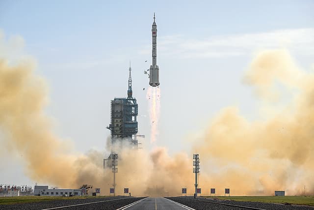 专家称:未来太空任务中,人类将被完全取代