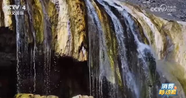 冬季旅游热潮:生态保护与科技赋能让 "冷资源" 变身 "热产业"