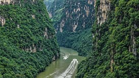 景区“宠客”新潮:提升服务还是经济游戏?