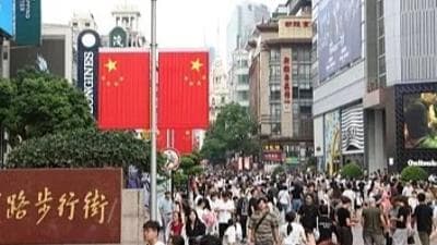 揭露山寨订票App背后的黑暗:混淆视听、乱收费、隐私泄露